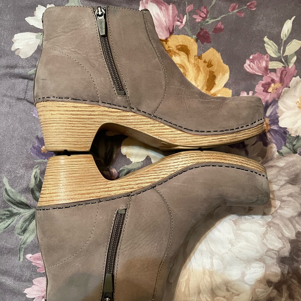 Dansko Women's Gray Ankle Booties